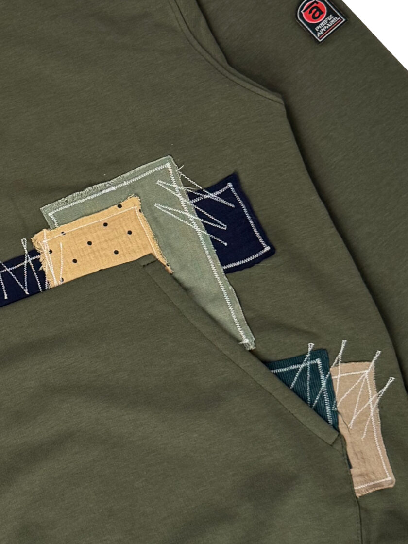 トップス DIANTE FANCY LOGO OVER SWEAT TOPS Червоне худі FCLK білими літерами 😻 Доступний до замовлень